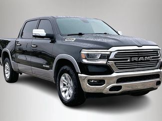 Used 2019 RAM 1500 Laramie AWD/4WD video 1