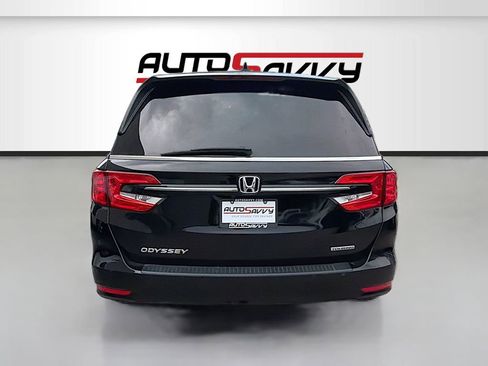 Used 2023 Honda Odyssey Touring image 6