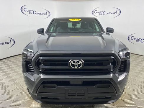 Certified 2024 Toyota Tacoma SR AWD/4WD image 2