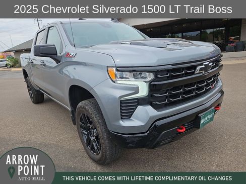 Used 2025 Chevrolet Silverado 1500 LT Trail Boss w/ Protection Package AWD/4WD image 2