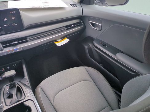 New 2026 Kia K4 FWD image 13
