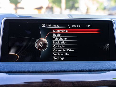 Used 2015 BMW X5 xDrive35d AWD/4WD image 17