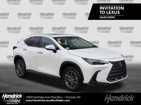 Used 2025 Lexus NX 250 FWD w/ Towing Package (2000 Lbs) image 1