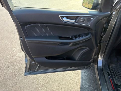 Used 2020 Ford Edge ST w/ Cold Weather Package AWD/4WD image 11