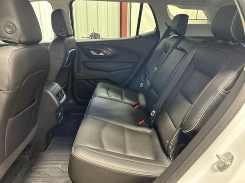 Used 2020 GMC Terrain Denali w/ Denali Premium Package AWD/4WD image 17