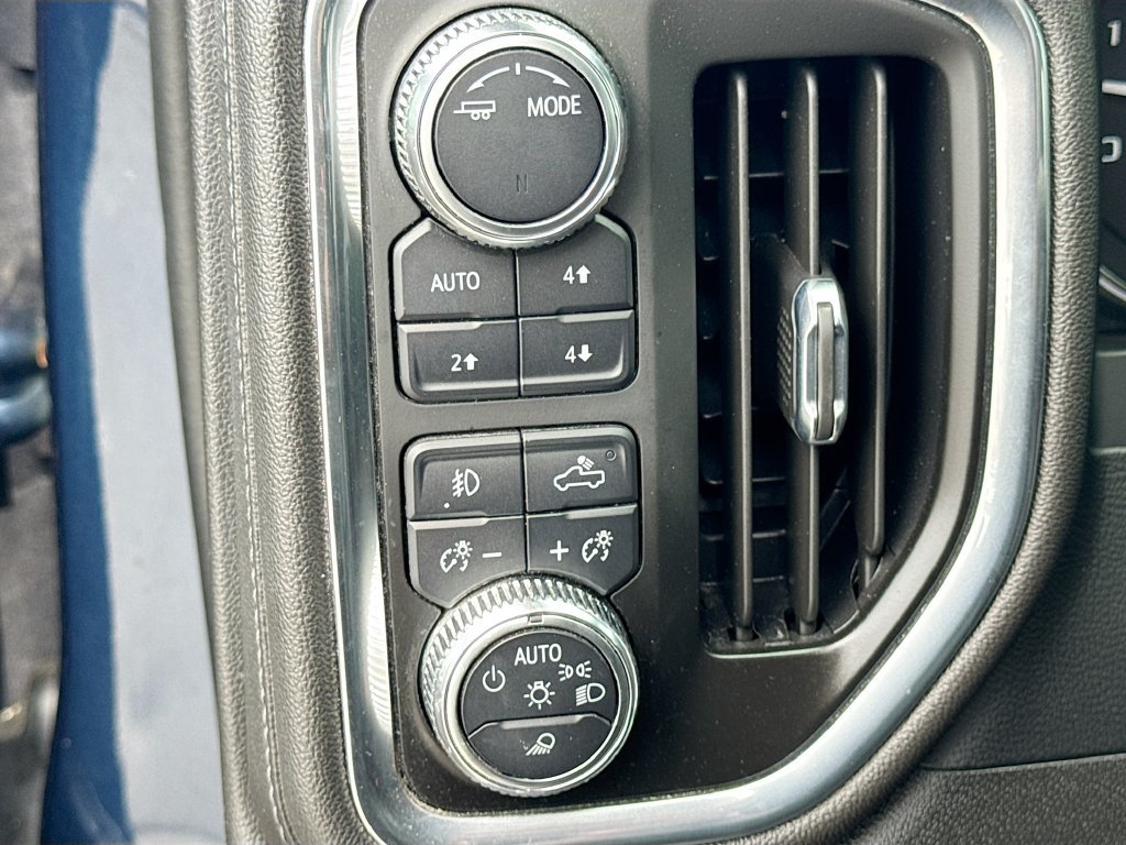 Used 2022 GMC Sierra 2500 Denali AWD/4WD image 10