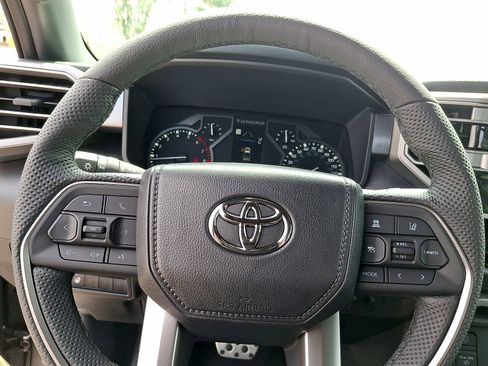 New 2026 Toyota Tundra SR5 AWD/4WD image 17