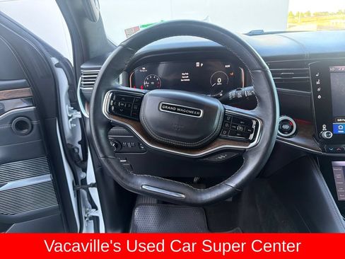 Used 2023 Jeep Grand Wagoneer Series II AWD/4WD image 14