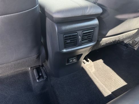 Used 2022 Toyota RAV4 XSE w/ XSE Grade Weather Package AWD/4WD image 13