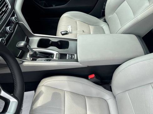 Used 2020 Honda Accord EX-L image 27