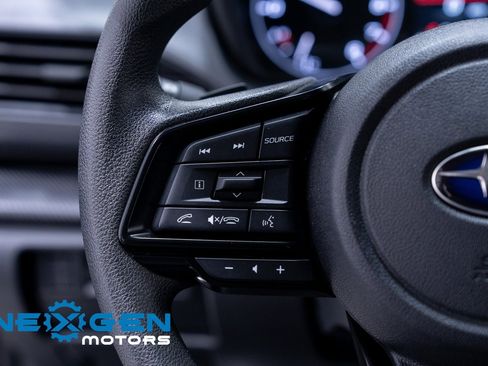 Used 2024 Subaru Crosstrek 2.0i Premium image 17