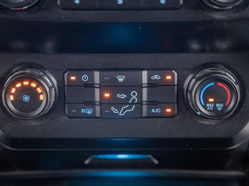 Used 2021 Ford F250 XLT w/ XLT Value Package AWD/4WD image 26