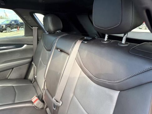 Certified 2025 Cadillac XT5 Premium Luxury image 8