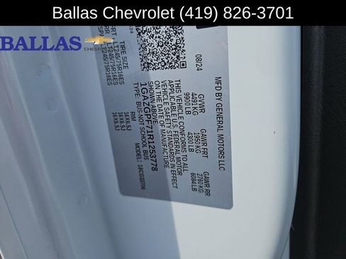 Used 2024 Chevrolet Express 3500 LT w/ LT Preferred Equipment Group image 34