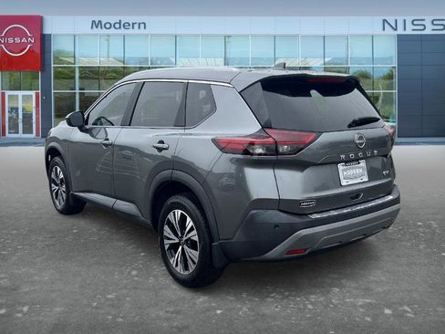 Certified 2023 Nissan Rogue SV w/ SV Premium B Package FWD image 7