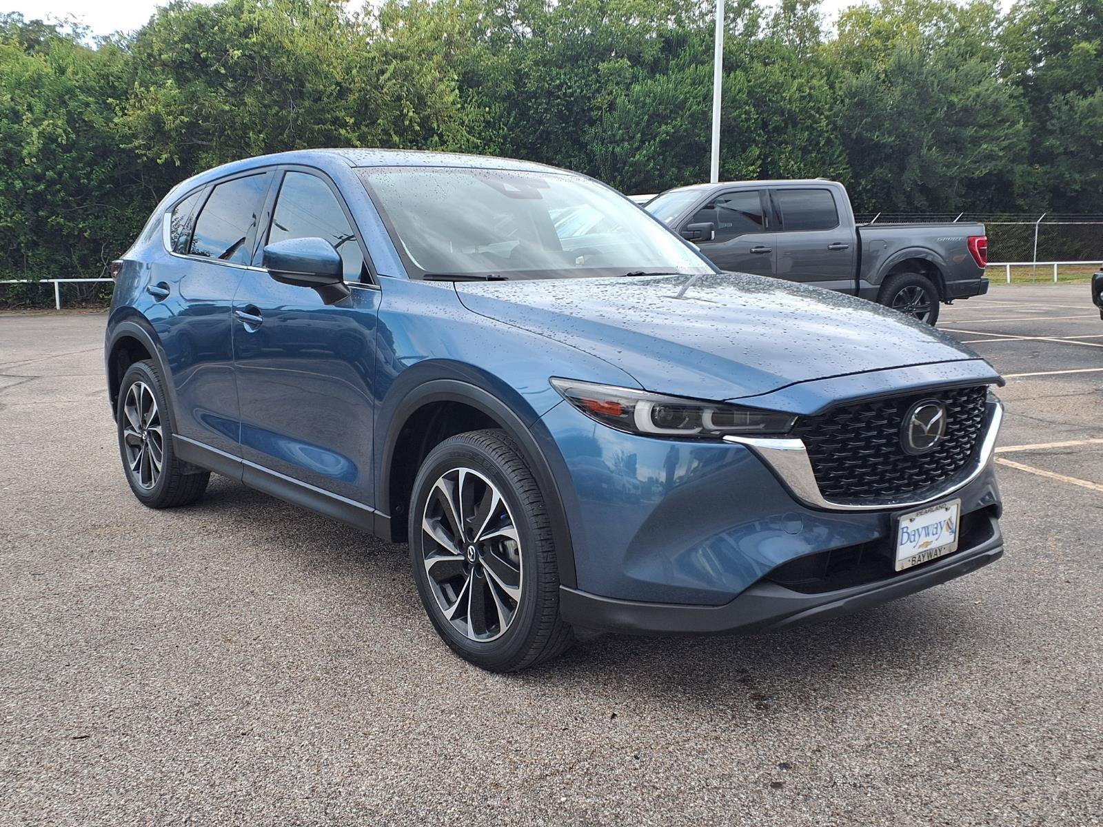 Used 2023 MAZDA CX-5 AWD 2.5 S w/ Premium Plus Pkg image 3