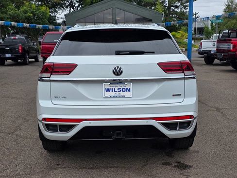 Used 2020 Volkswagen Atlas Cross Sport SEL R-Line AWD/4WD image 8