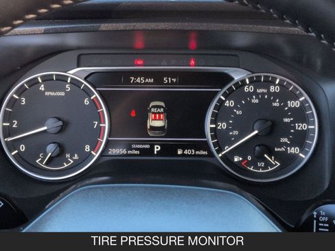 Certified 2025 Nissan Rogue SV image 18