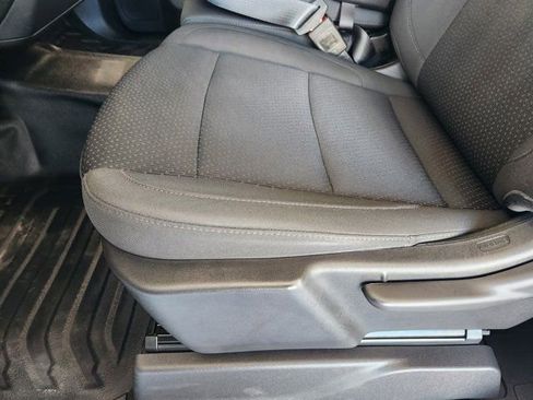 Used 2025 Chevrolet Silverado 2500 W/T image 26