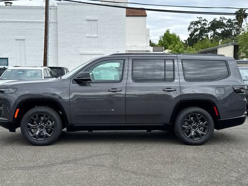 New 2026 Jeep Grand Wagoneer Limited image 6