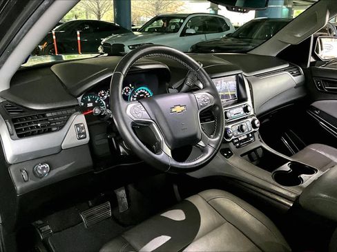 Used 2017 Chevrolet Tahoe LT image 18