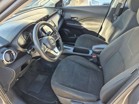 Used 2021 Nissan Kicks SV image 13
