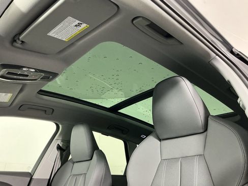 Used 2025 Audi Q5 Premium w/ Premium Plus AWD/4WD image 18