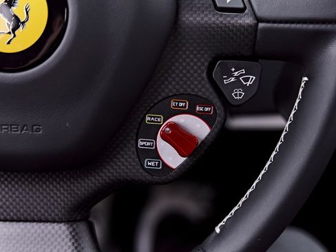 Used 2020 Ferrari 488 Pista Coupe RWD image 77
