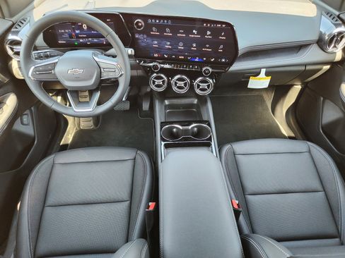 New 2026 Chevrolet Blazer EV LT image 19