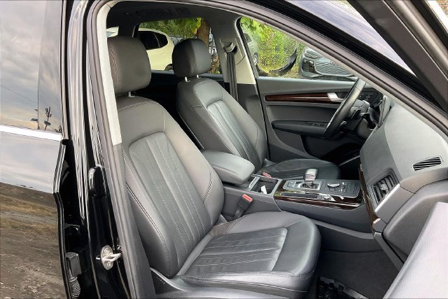 Used 2019 Audi Q5 2.0T Premium w/ Convenience Package AWD/4WD image 7
