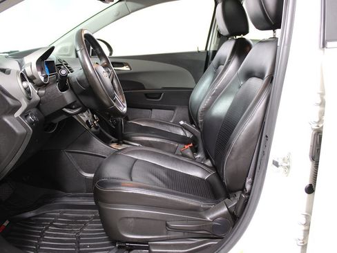 Used 2014 Chevrolet Sonic LTZ w/ Fun and Sun Package FWD image 8