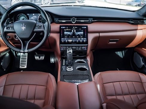 Certified 2022 Maserati Quattroporte Trofeo image 29