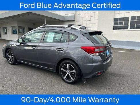 Used 2022 Subaru Impreza Premium image 5