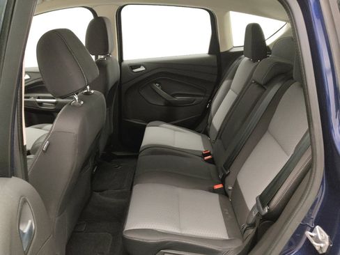 Used 2017 Ford C-MAX SE image 18