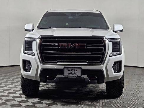 Used 2021 GMC Yukon AT4 w/ AT4 Premium Plus Package AWD/4WD image 2