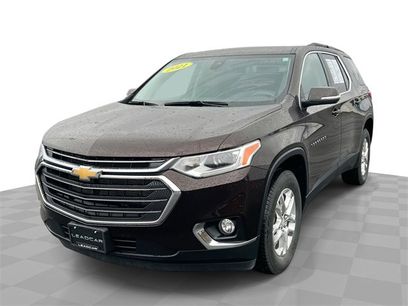 Used 2021 Chevrolet Traverse LT w/ LPO, Floor Liner Package