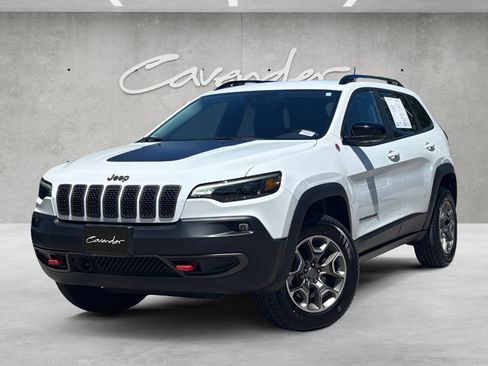 Used 2022 Jeep Cherokee Trailhawk w/ Trailer Tow Group AWD/4WD image 1