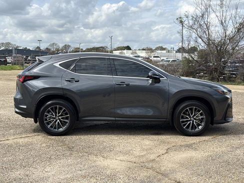 Used 2025 Lexus NX 350h AWD w/ Accessory Package (2T) image 2