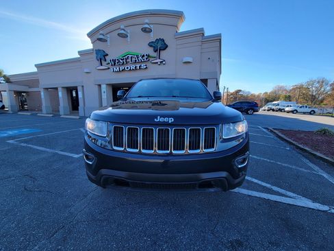Used 2016 Jeep Grand Cherokee Laredo w/ Quick Order Package 23E image 4