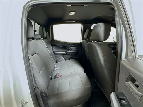 Used 2024 Chevrolet Colorado W/T image 24