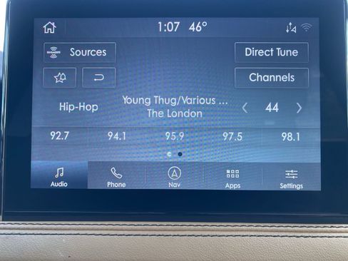 Used 2020 Lincoln Corsair Reserve w/ Equipment Group 202A image 32