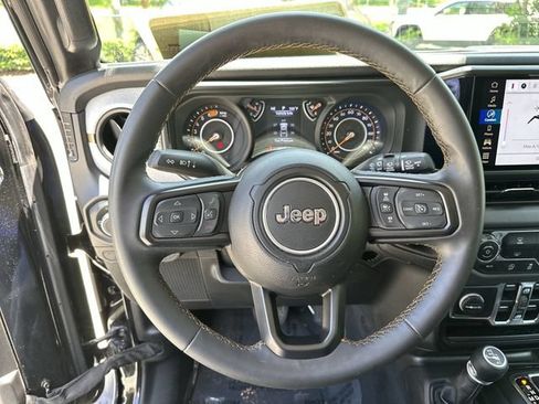 Used 2024 Jeep Wrangler Unlimited Sport AWD/4WD image 14