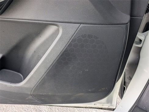 Used 2024 Nissan Pathfinder SV w/ SV Premium Package image 13