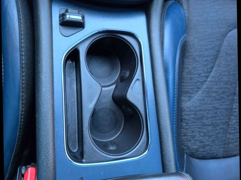 Used 2015 Chrysler 200 S w/ Comfort Group image 23