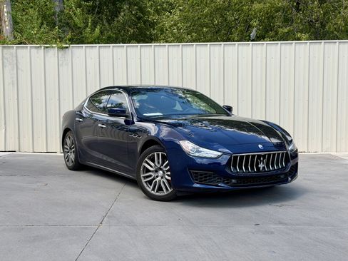Used 2018 Maserati Ghibli RWD image 1