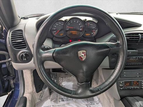 Used 2002 Porsche Boxster image 12