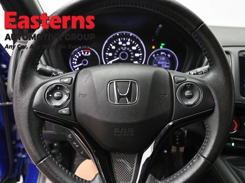 Used 2022 Honda HR-V Sport image 10