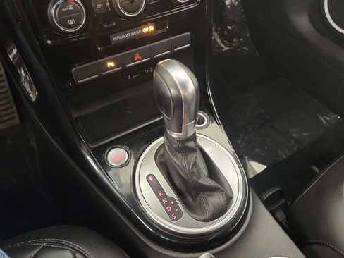 Used 2019 Volkswagen Beetle 2.0T Final Edition SEL image 20