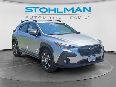 Used 2024 Subaru Crosstrek 2.0i Premium AWD/4WD image 3