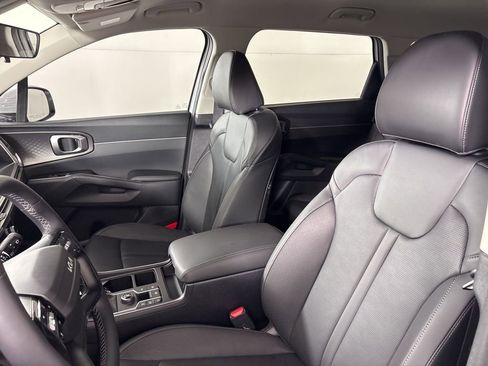 New 2026 Kia Sorento S image 23